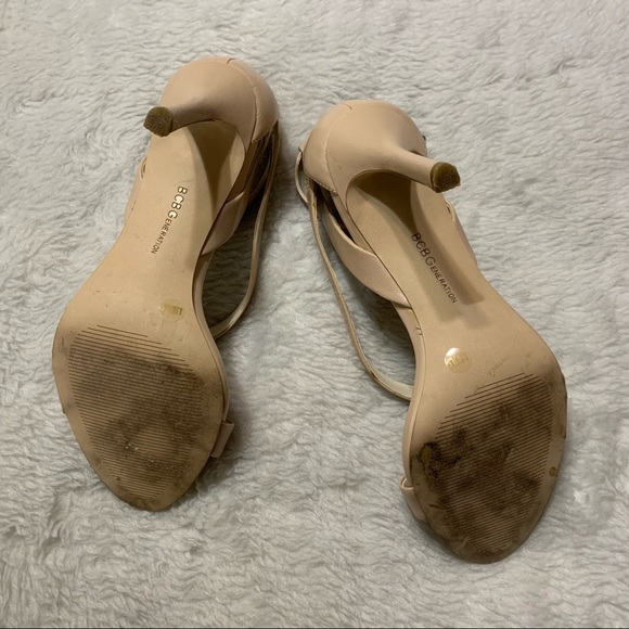 BCBGeneration Women's BG-Diego leather Sandal - Picture 10 of 12